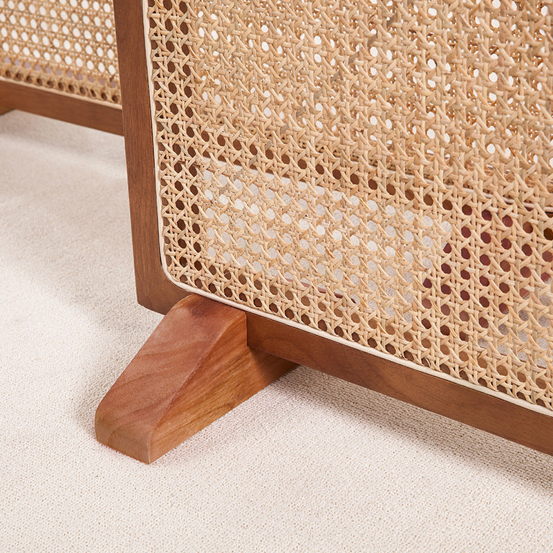 Wisteria-woven classic partition