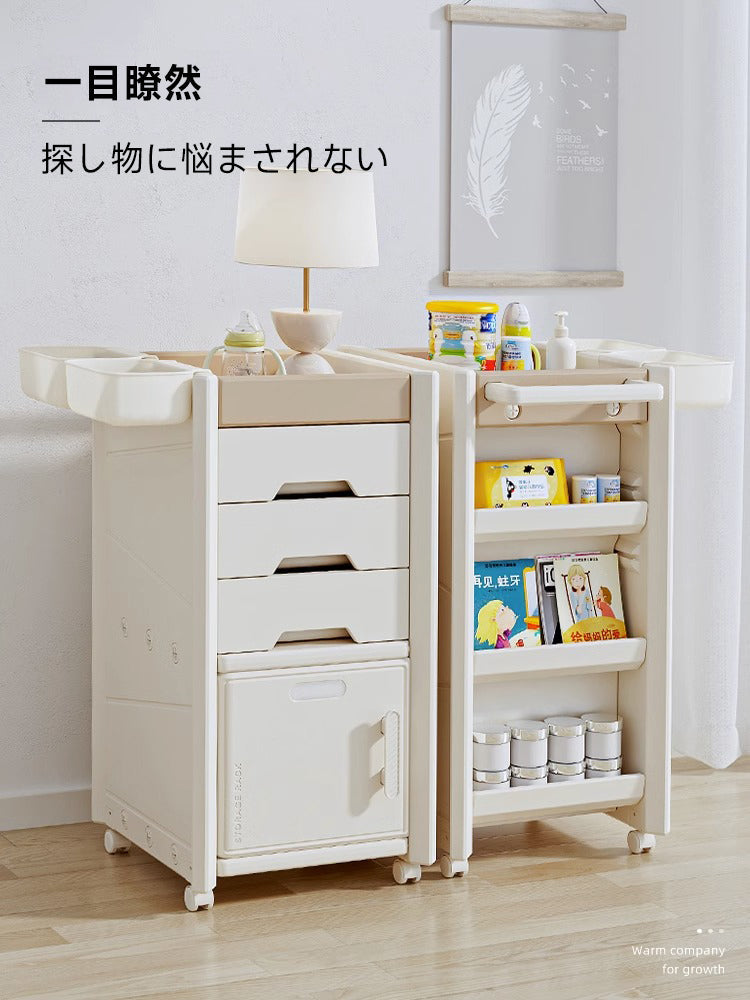 Side table with castors