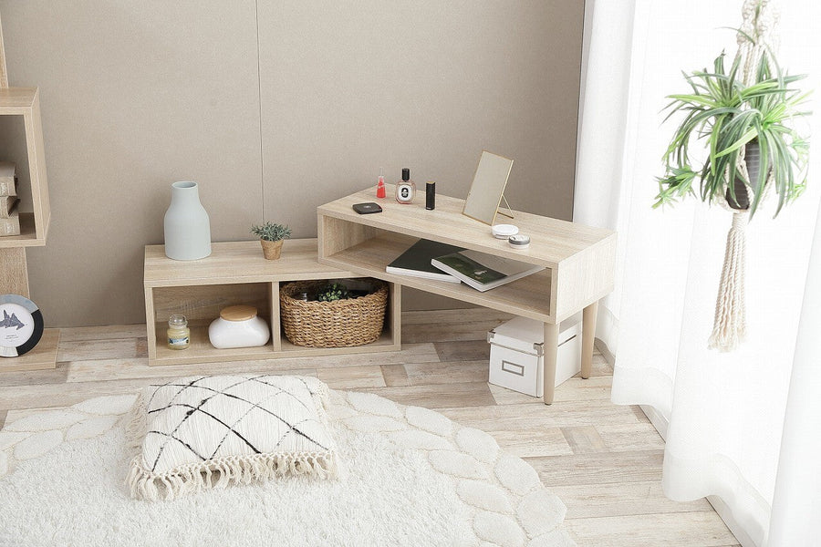 Extendable TV stand