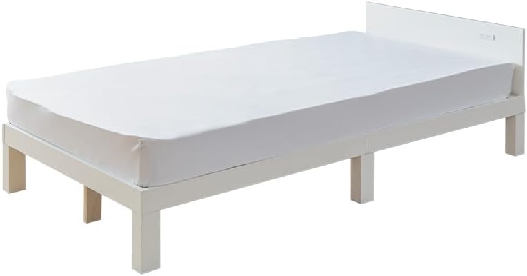 Single bed with outlet and slatted base