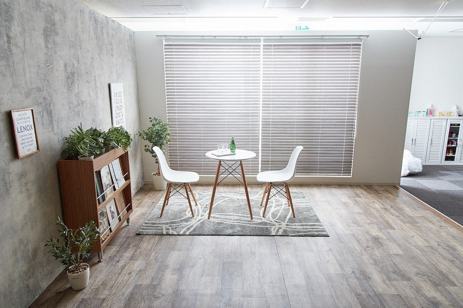 Modern design table and chair set