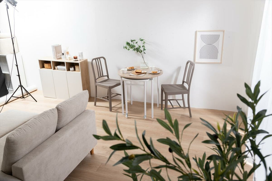 Modern extendable sliding steel leg round dining table