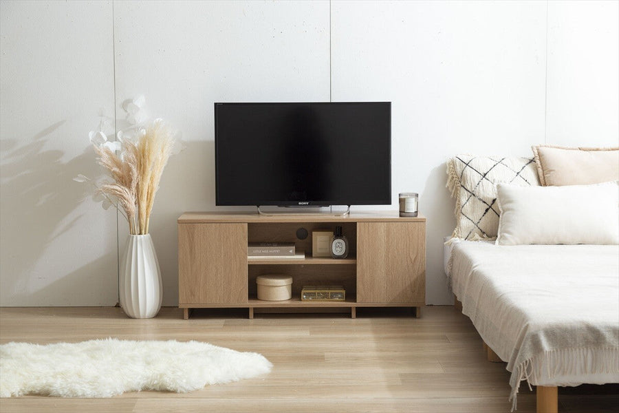 Scandinavian natural wood noiseless TV stand