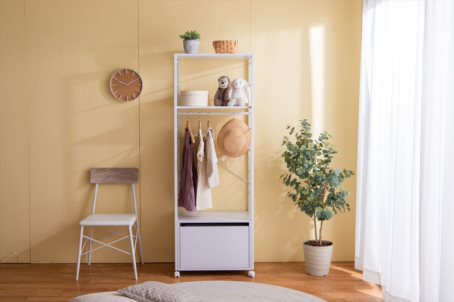 Modern wooden top steel frame clothes rack with drawers