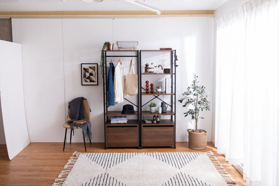 Modern wooden top steel frame clothes rack with drawers