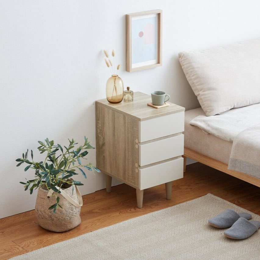 Scandinavian natural wooden 3-drawer side chest