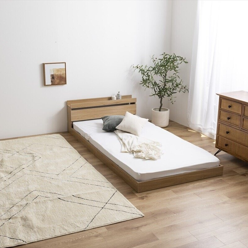 Simple modern wooden bonnell mattress, floor double bed with headboard