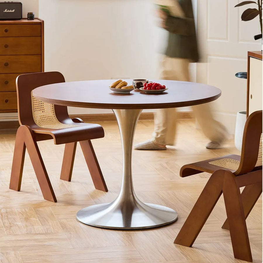 Boxwood, natural wood, stainless steel legs, round table