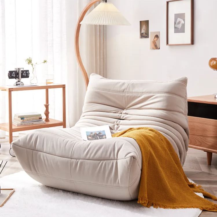 Highly resilient urethane pleated single sofa