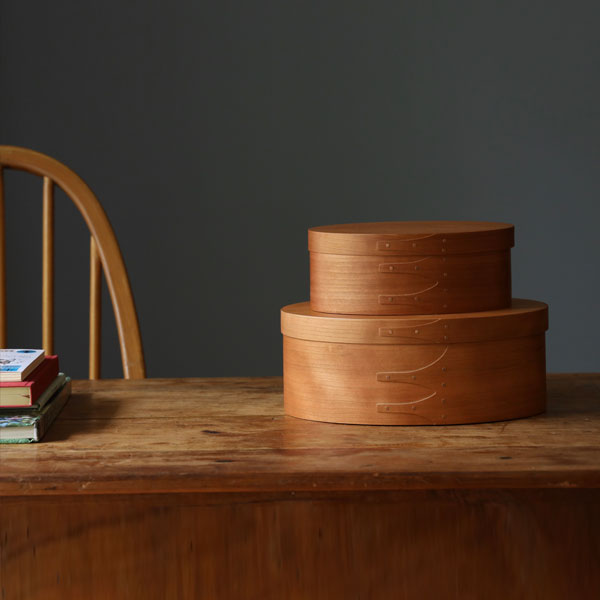 Homestead Oval Box, Cherry Wood, with Lid