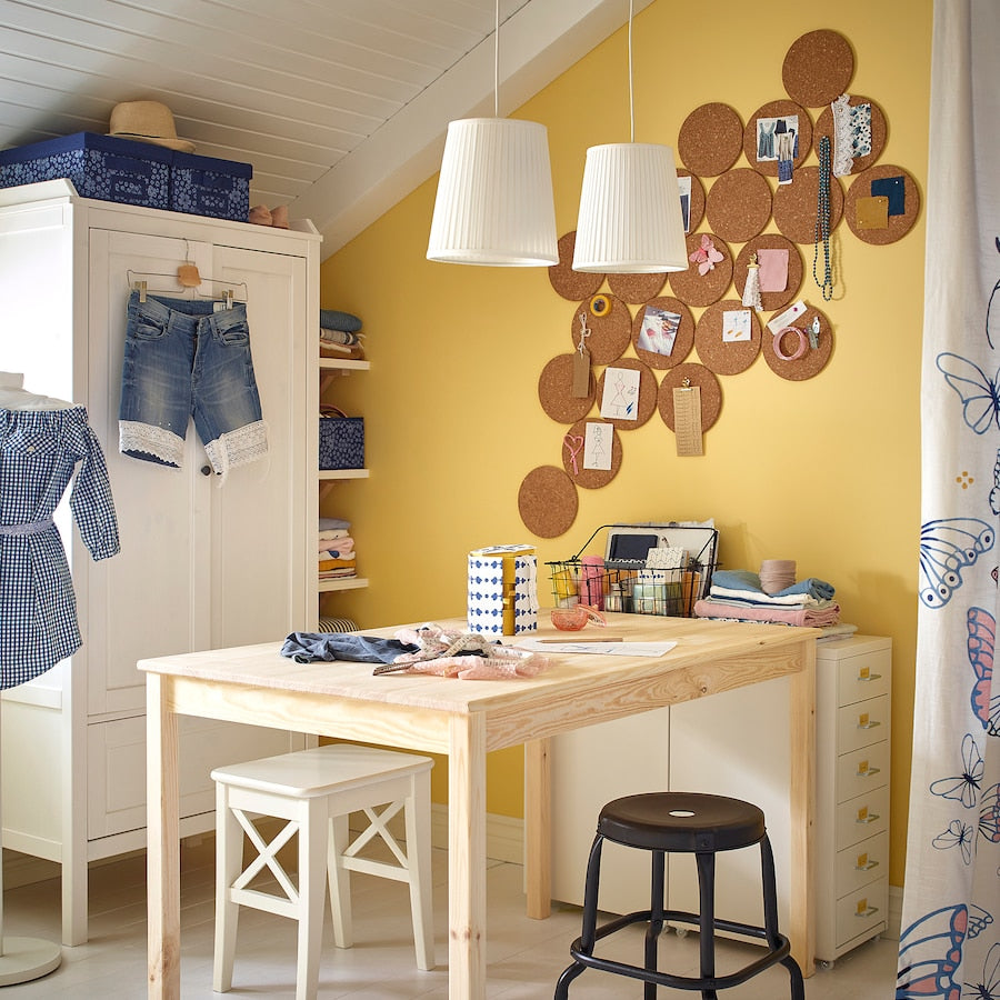 NACKANÄS table