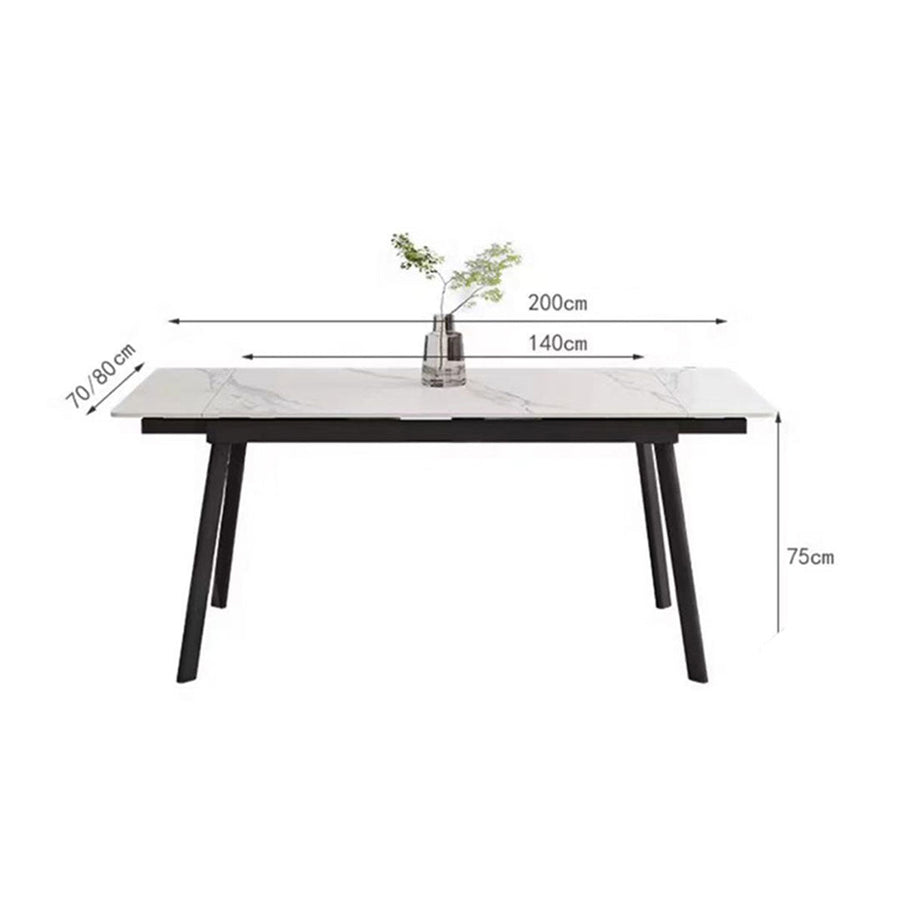 Expandable dining table