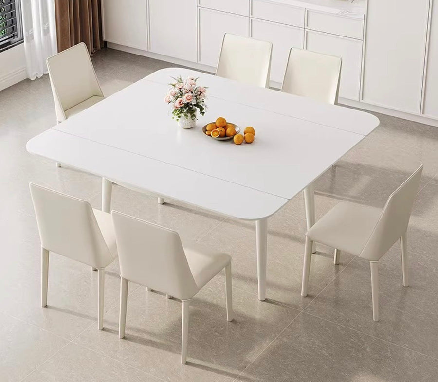 Expandable dining table