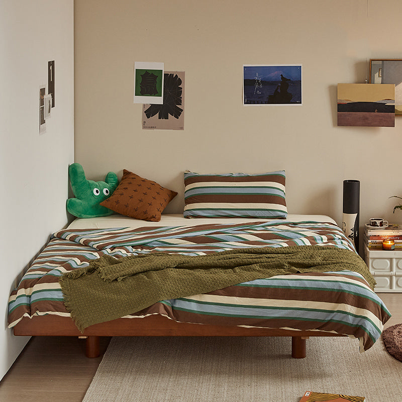 Boxwood simple bed with natural wood headboard