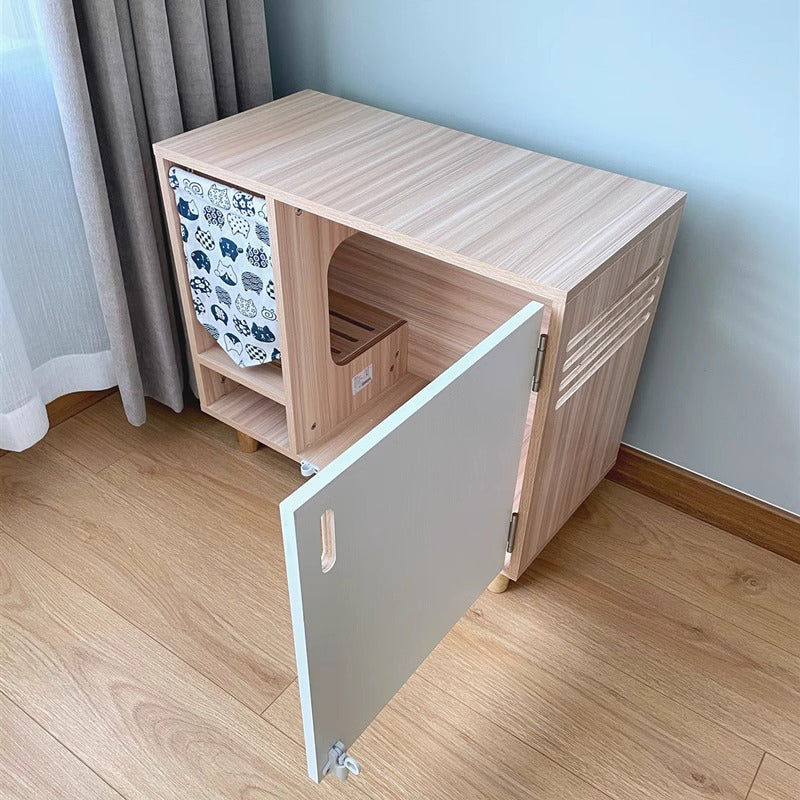 Compact cat litter box