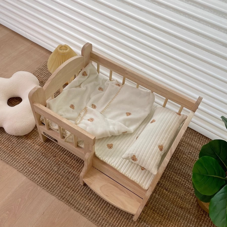 Country style wooden pet bed