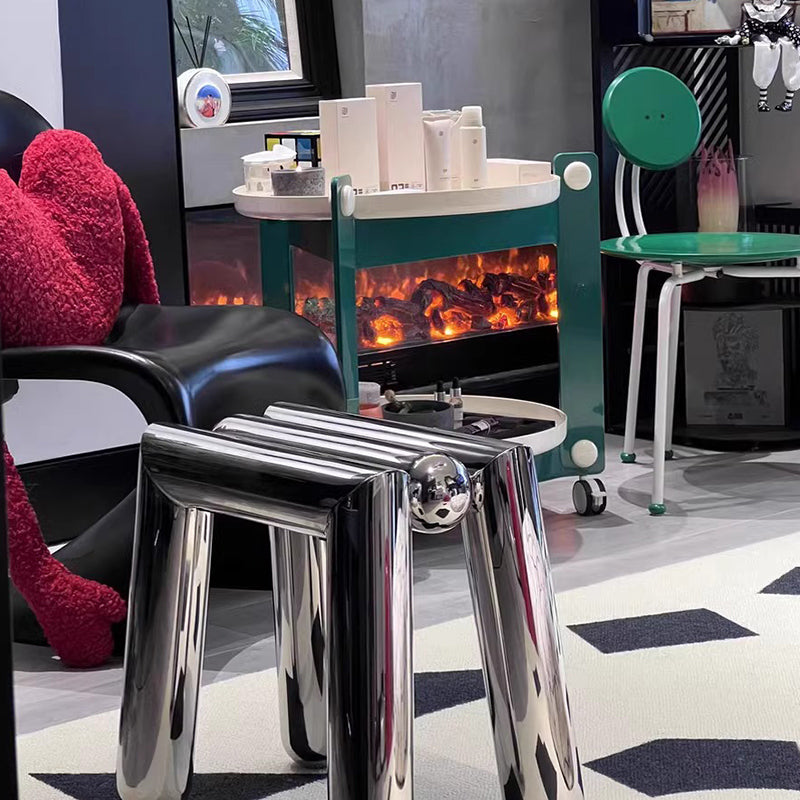 Balloon-like silver stool
