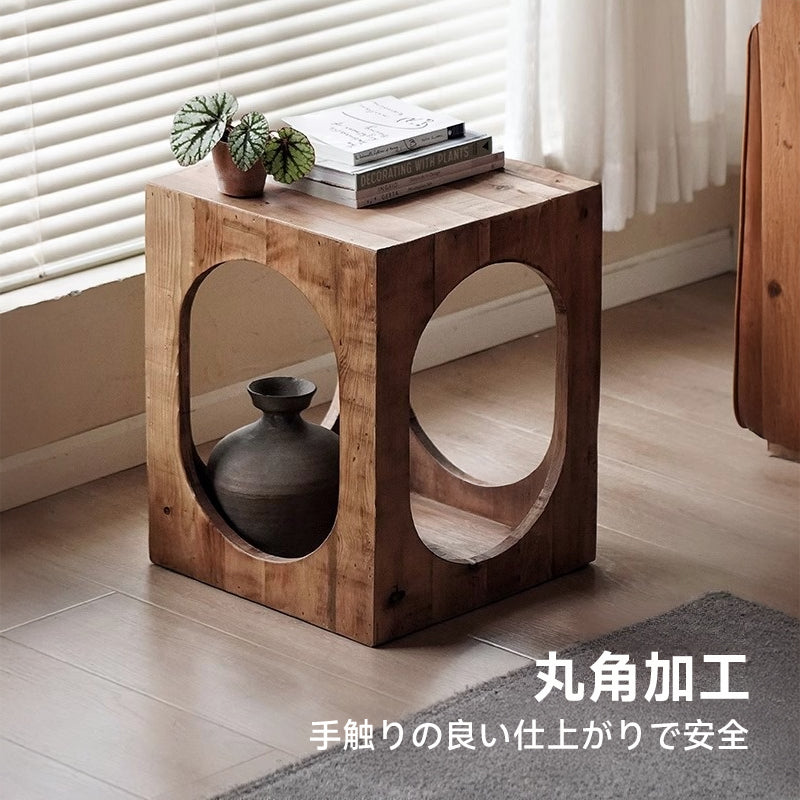 Cat Cube Table