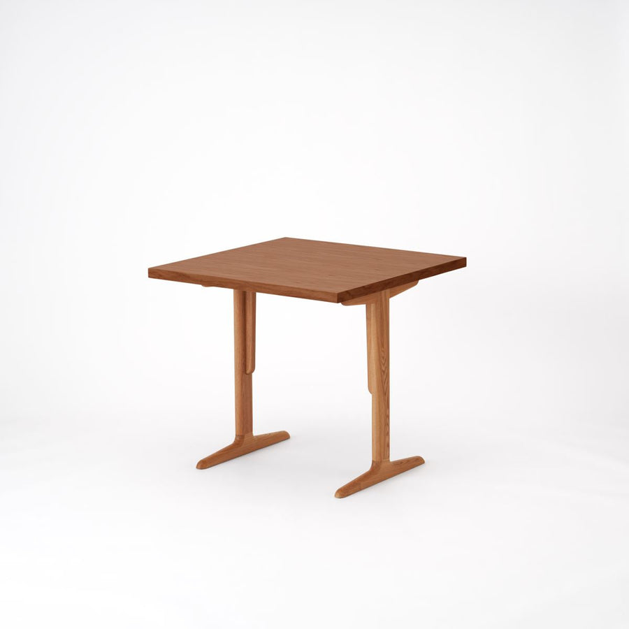 KUUM Table W800×D800 オーク突板ブラウン 木脚 T