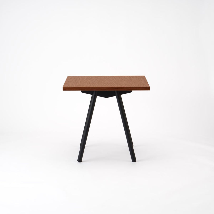 KUUM Table W800×D800 オーク突板ブラウン 鉄脚 V