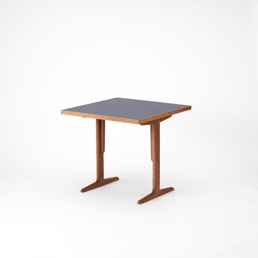 KUUM Table W800×D800 メラミンネイビー 木脚 T