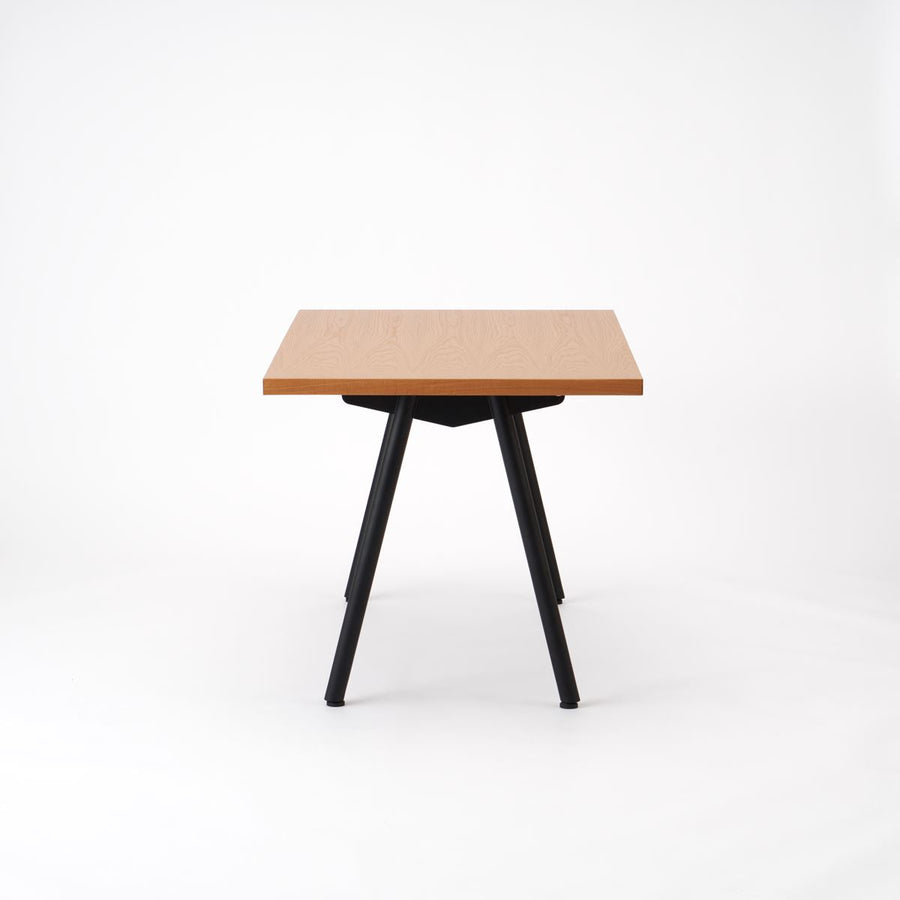 KUUM Table W1200×D800 オーク突板ナチュラル 木脚 T