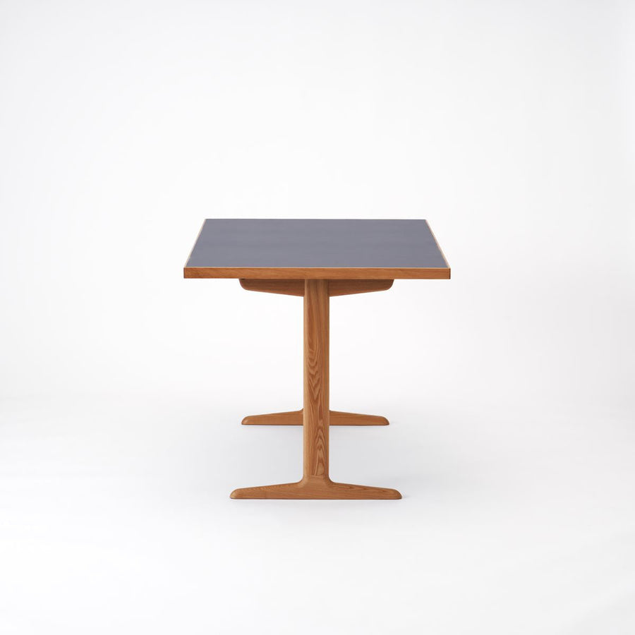 KUUM Table W1200×D800 メラミンネイビー 木脚 T