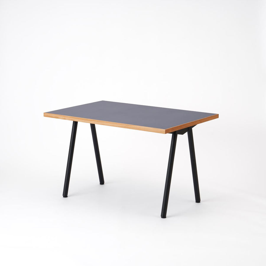 KUUM Table W1200×D800 メラミンネイビー 鉄脚 V