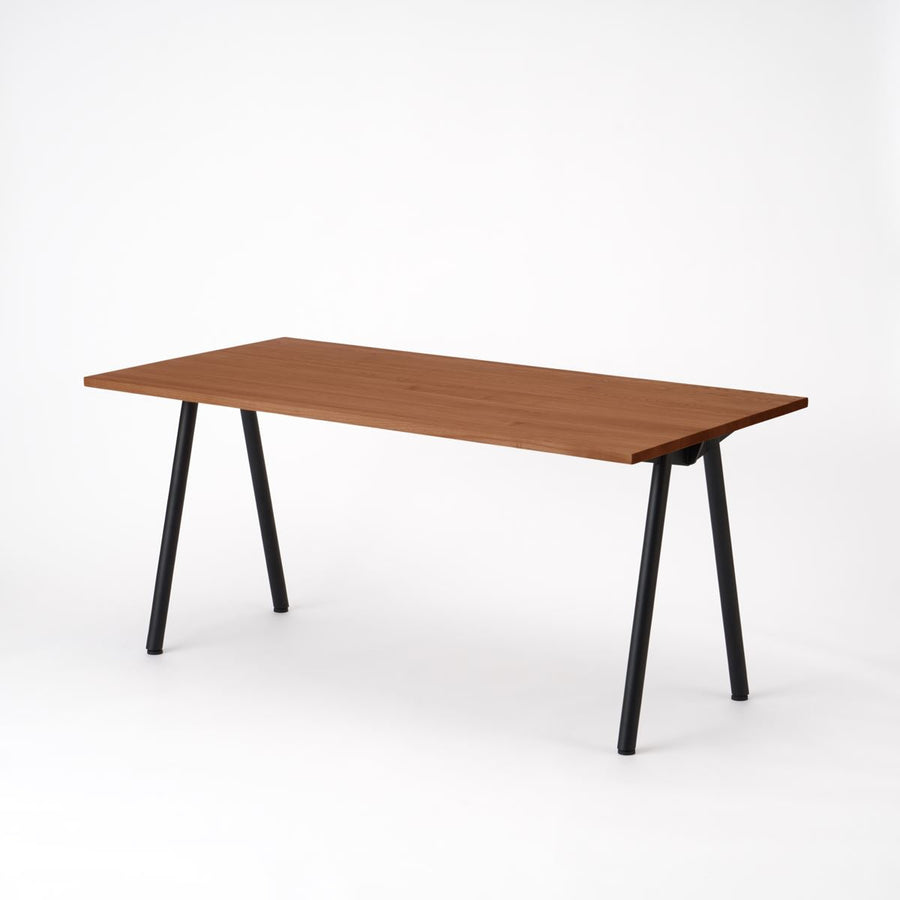 KUUM Table W1600×D800 アッシュ無垢材ブラウン 鉄脚 V