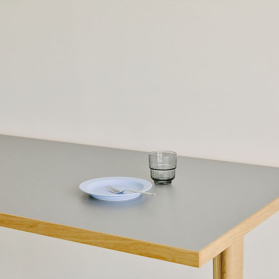 KUUM Table W1600×D800 メラミングレー 木脚 T