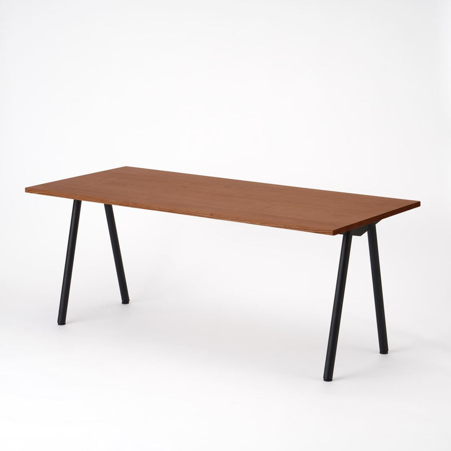 KUUM Table W1800×D800 アッシュ無垢材ブラウン 鉄脚 V