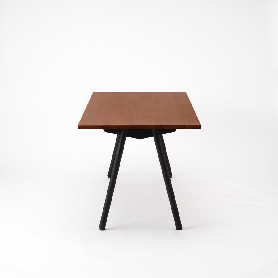 KUUM Table W1800×D800 アッシュ無垢材ブラウン 鉄脚 V