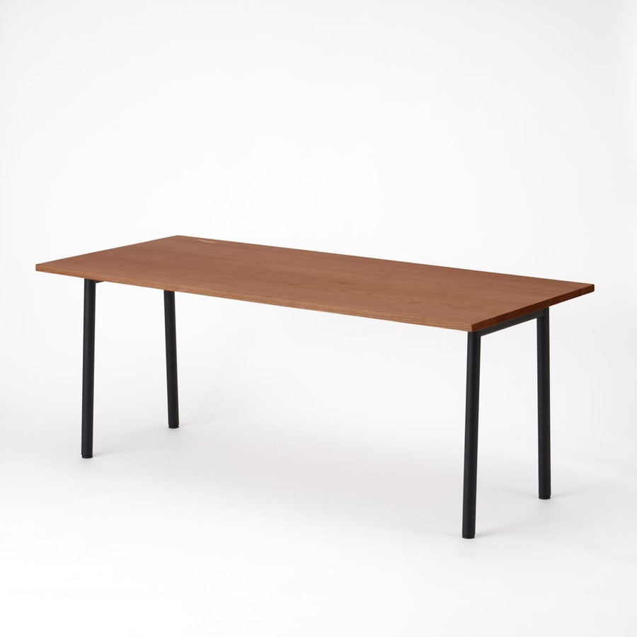 KUUM Table W1800×D800 アッシュ無垢材ブラウン 鉄脚 U