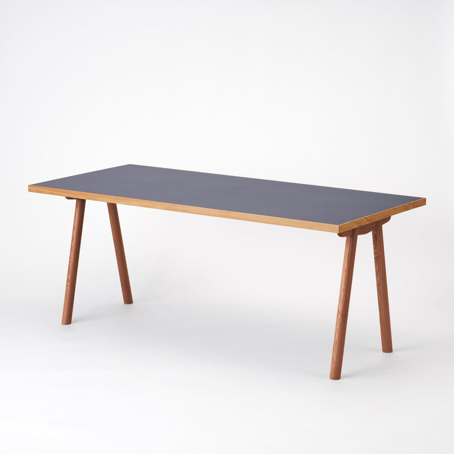 KUUM Table W1800×D800 メラミンネイビー 木脚 V