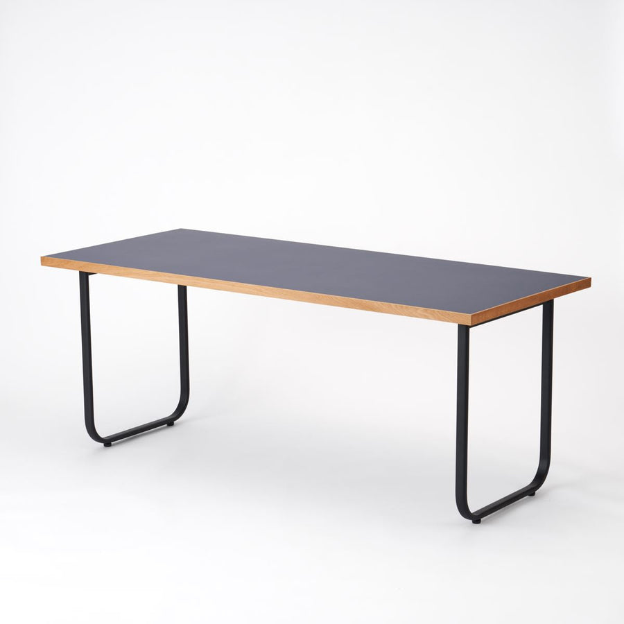 KUUM Table W1800×D800 メラミンネイビー 鉄脚オーバル
