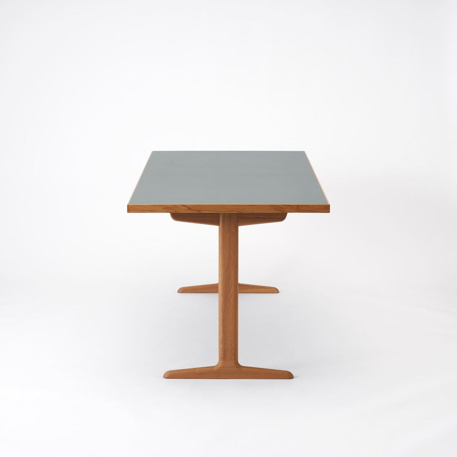 KUUM Table W1800×D800 メラミングレー 木脚 T
