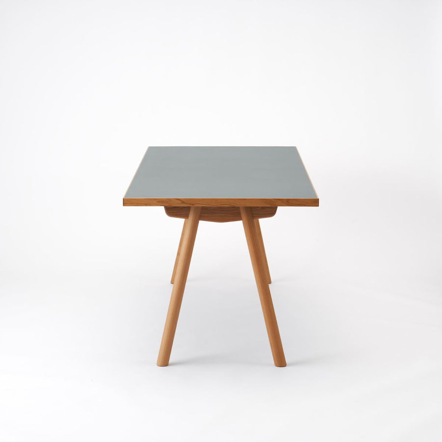 KUUM Table W1800×D800 メラミングレー 木脚 V