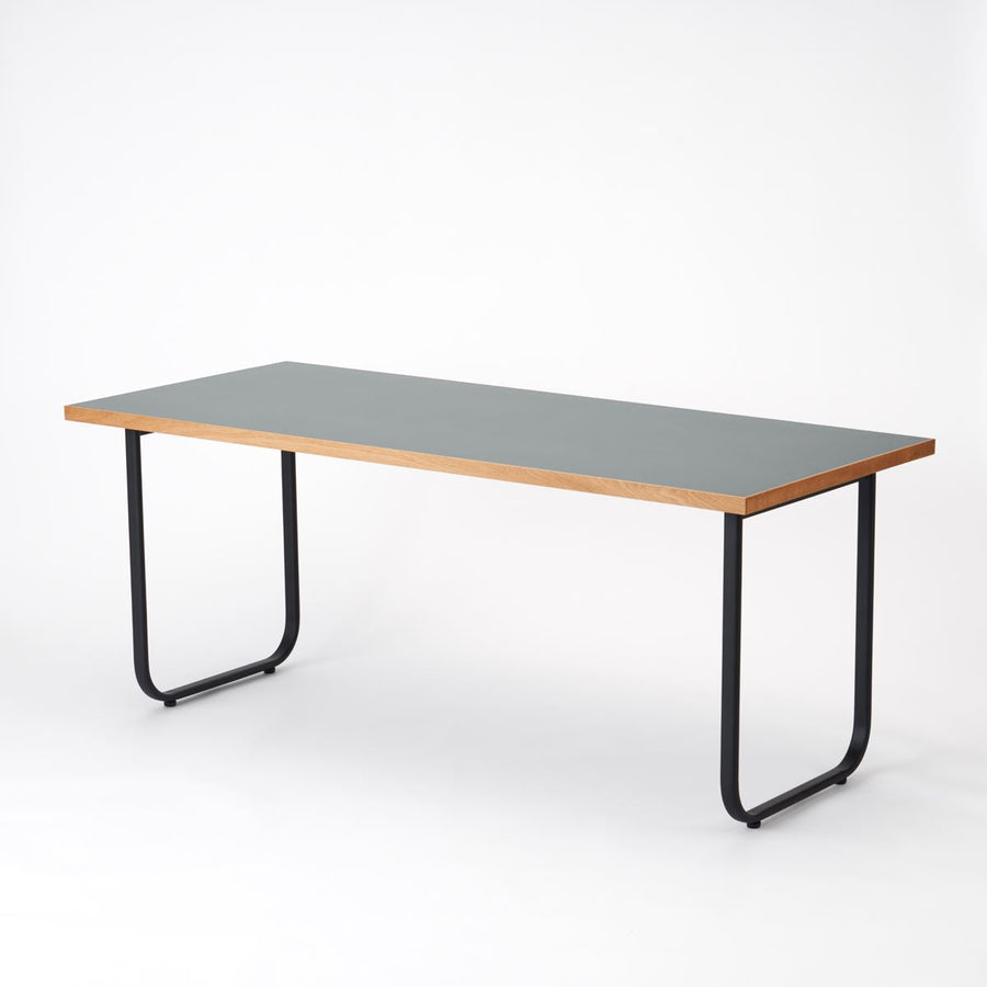 KUUM Table W1800×D800 メラミングレー 鉄脚オーバル