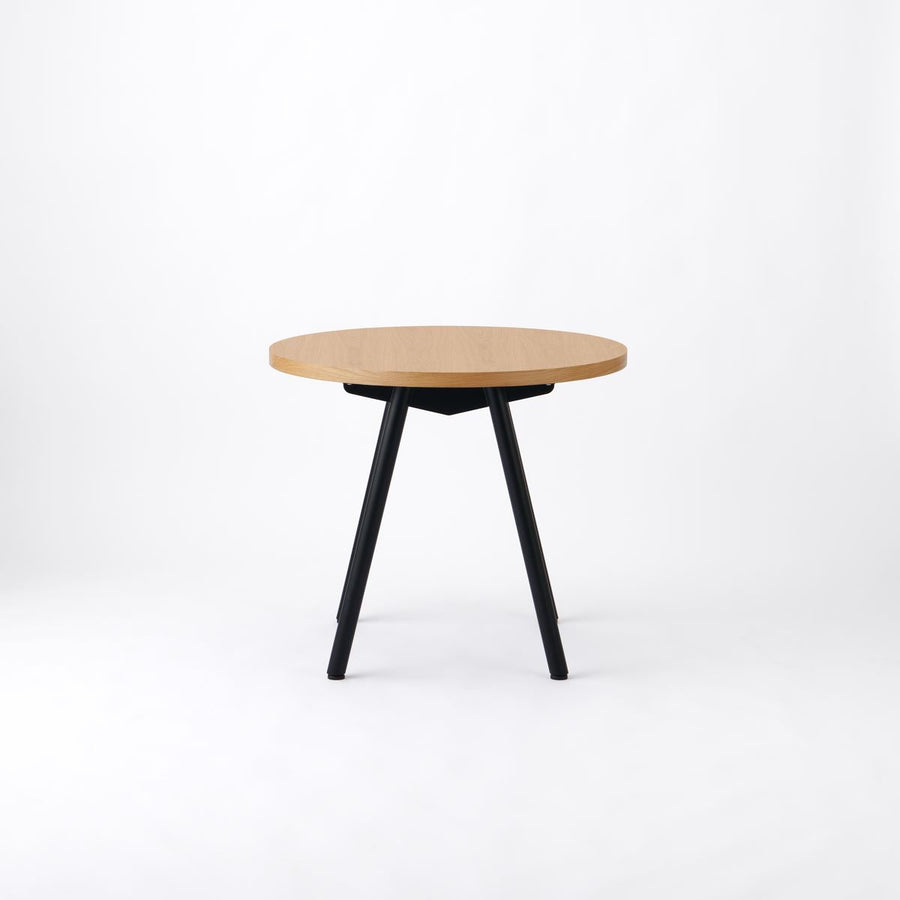 KUUM Table Φ850 オーク突板ナチュラル 鉄脚 V