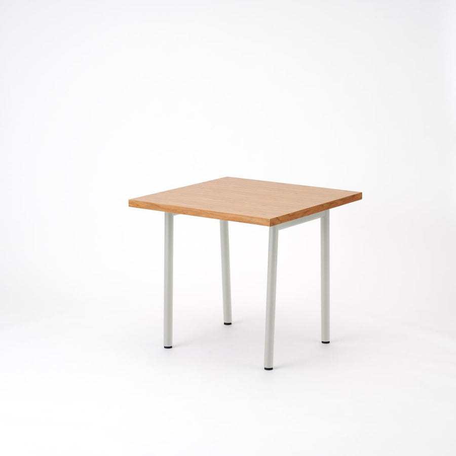 KUUM Table W800×D800 オーク突板ナチュラル 鉄脚 U