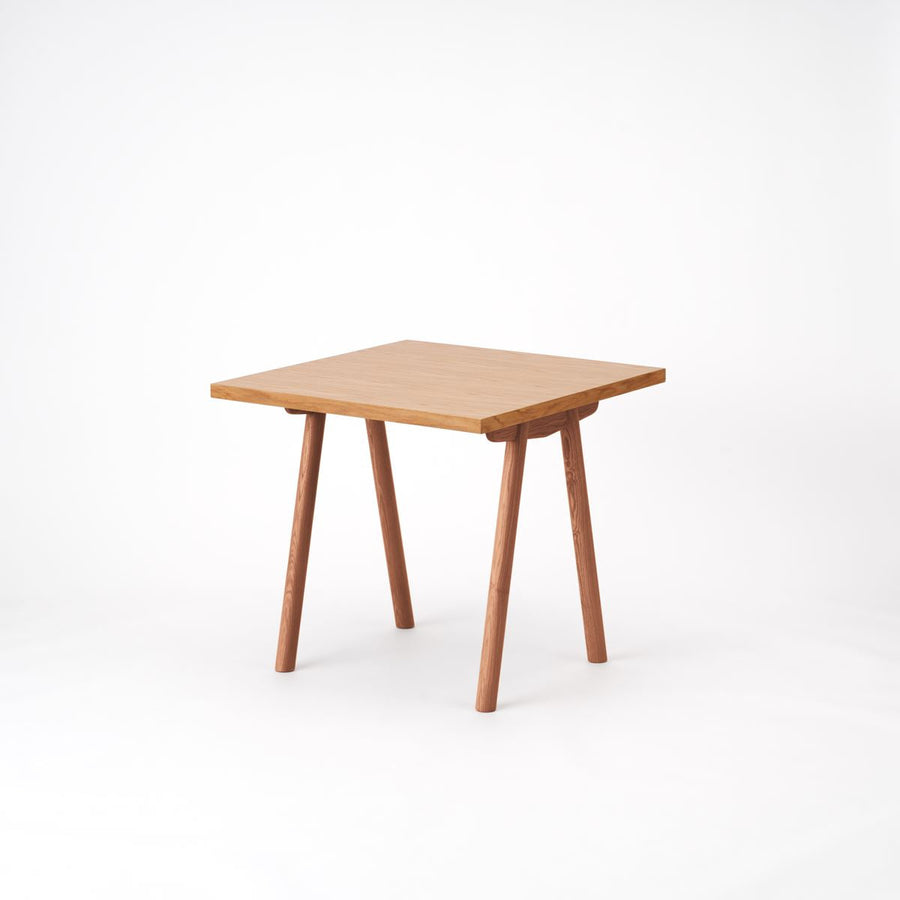KUUM Table W800×D800 オーク突板ナチュラル 木脚 V