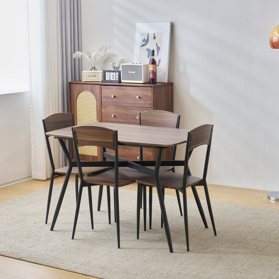Natural wood dining set of 5