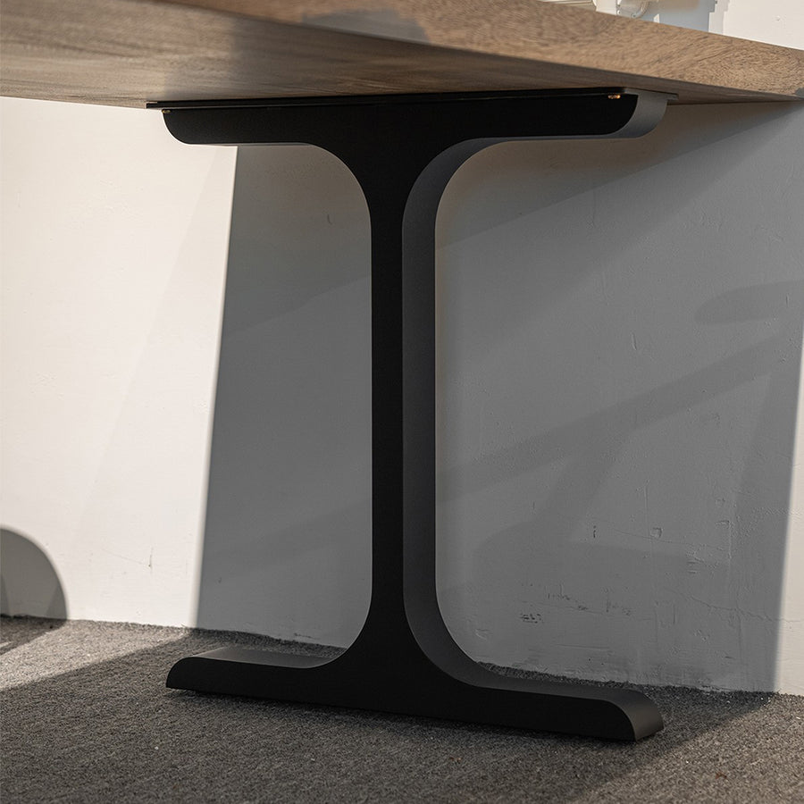 Steel table legs