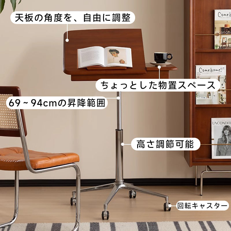 Boxwood compact desk with casters