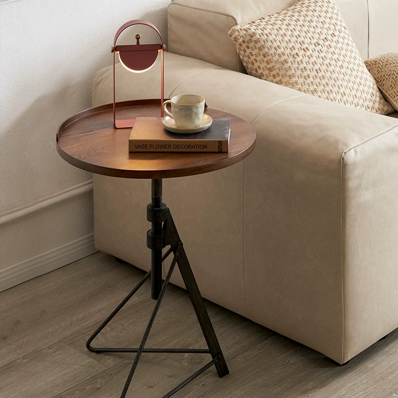 Adjustable angle round table