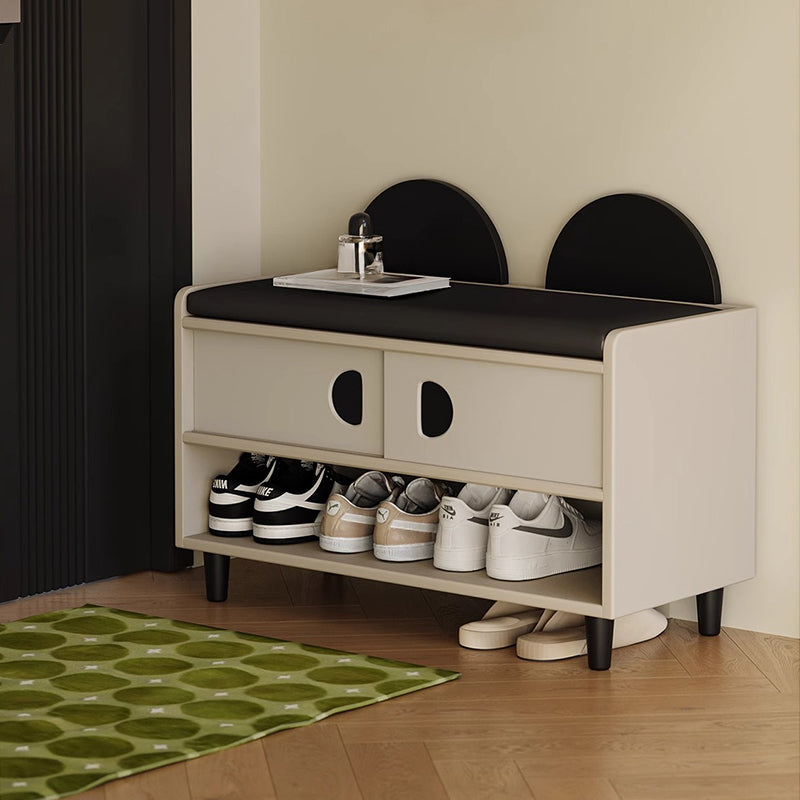 Monotone entrance shoe rack