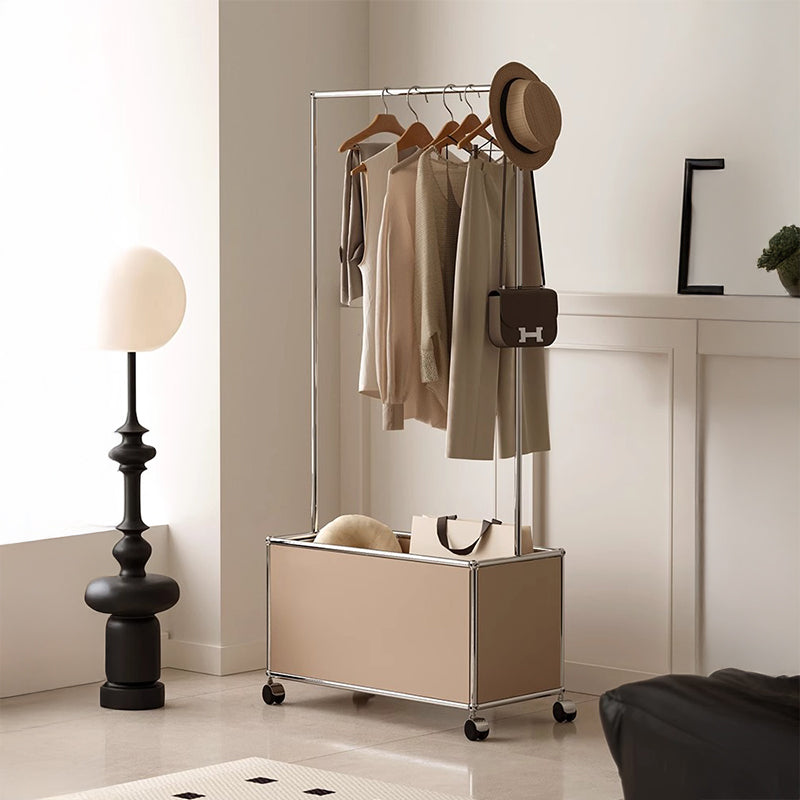Modern and simple hanger stand