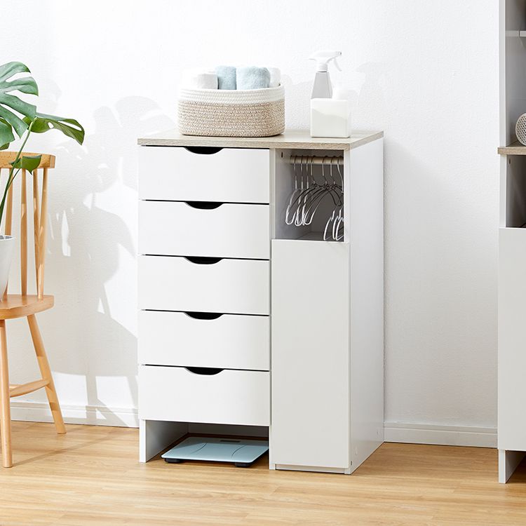 Laundry storage Laundry chest Towel storage Sanitary storage