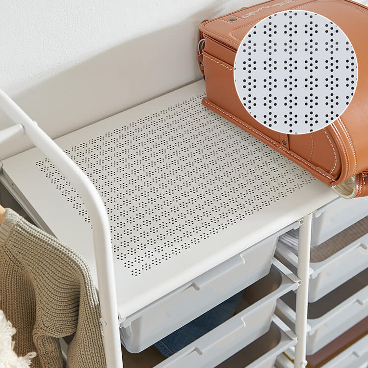 A simple design backpack rack