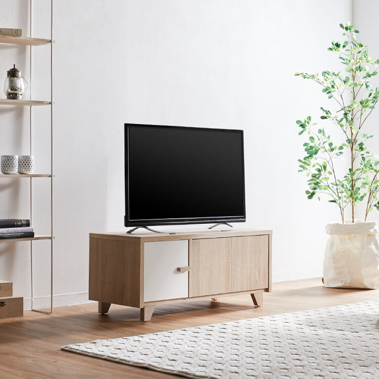 Low TV stand, 32-inch, wooden, with storage, Scandinavian style, with 2 doors of different colors